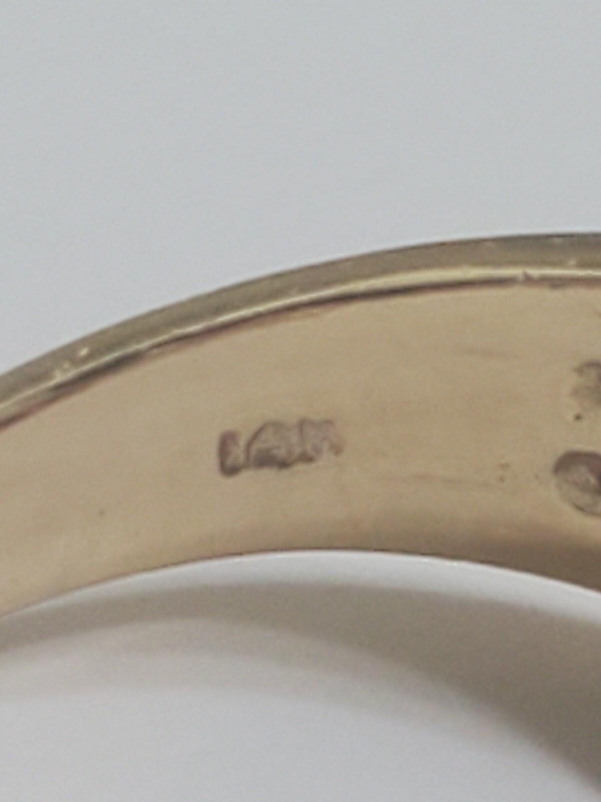 Ruby Ring 14k yellow gold - image 8