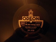 Disque 78 tours ODEON.Le régiment des mandolines-Une vrai chanson d'amour.