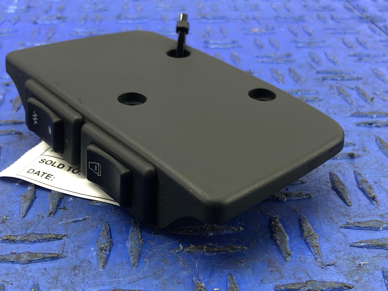 2006-2018 ASTON MARTIN VANTAGE V8 LEFT SEAT HEAT LUMBAR SWITCH PANEL 4G43-647K22