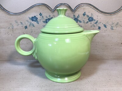 New Vintage 36 Oz Chartreuse/Lime Green FIESTA Fiestaware Teapot Lid 