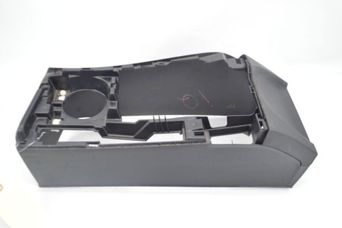 TOYOTA IQ (KGJ1_, NGJ1_) 1.0 Mittelkonsole Unterbau Verkleidung Becherhalter