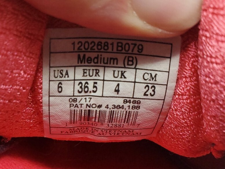 Brooks Adrenaline GTS 18 Womens Running Shoes Size 6 Gray Pink thumbnail 8