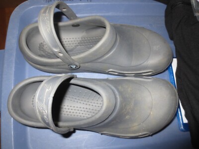 Crocs Mens SZ 12 Chef Mario Batali Bistro Clogs Grey Non Marking