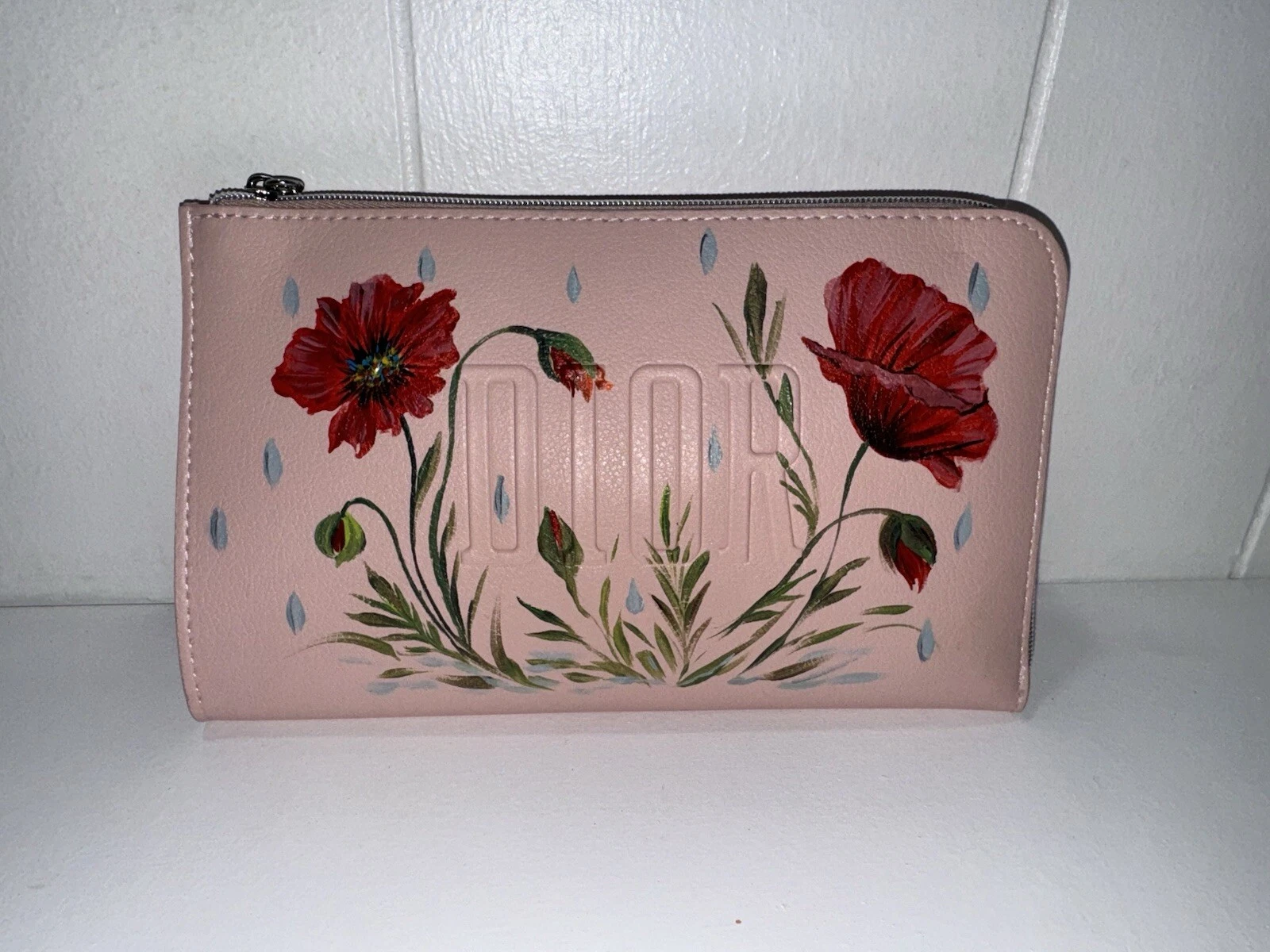 Sac pochette beauté Christian DIOR unique en son genre