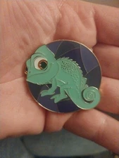 Disney Pin Loungely - Princess Sidekick Stained Glass - Pascal from Tangled