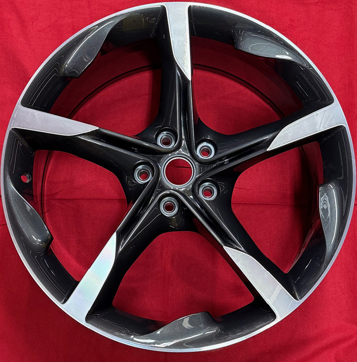 Ferrari SF90 OEM 20” LEFT FRONT Wheel SINGLE NEW NEVER MOUNTED 848632 9.5J X 20