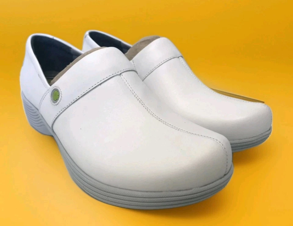  Dansko 女式 Camellia 皮革 Clog 尺码 (40 EU)(10-10.5 US) 全新 全新带盒 完好 — 第 2/4 张图片