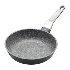 Master Class Frying Pan Cast Aluminium Non Stick Skillet Chef Cookware 20cm