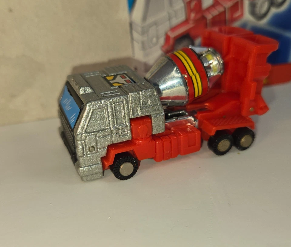 GoBots Block Head Enemy Robot Cement Mixer MR-36 1984 Package Cardback - Image 3 of 4
