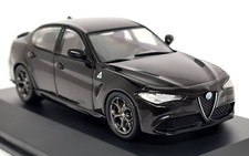 Solido 1/43 Alfa Romeo Giulia Quadrifoglio 2.9l Bi Turbo Black Diecast Model Car