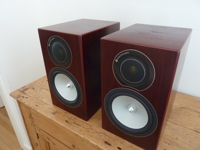 Monitor Audio Silver RX1 Bookshelf Speakers in Rosewood