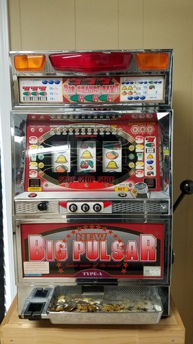 1997 Big Chance Game Big Pulsar Token Slot Machine Type A For Parts Not Working