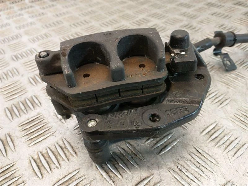 Kawasaki Z650 (2017>) Front Caliper Set — 第 4/4 张图片