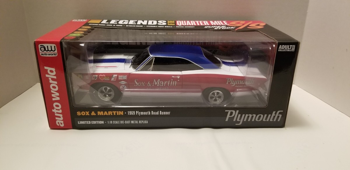 Sox & Martin 1969 Plymouth Road Runner SUPER/STOCK 1/18 By Auto