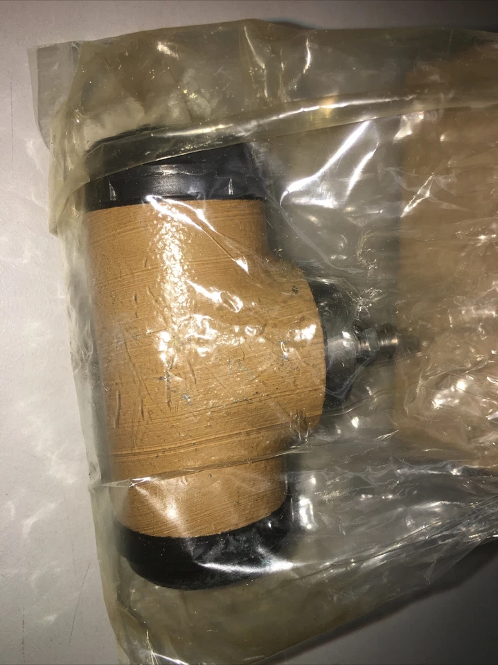 Genuine GM Wheel Cylinder 18060172 AC DELCO 172-1517 - Image 3 of 4