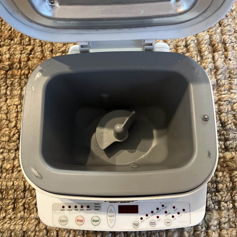 Welbilt ABM6200 Horizontal 12 lb Loaf Bakers Select Bread Machine Auto