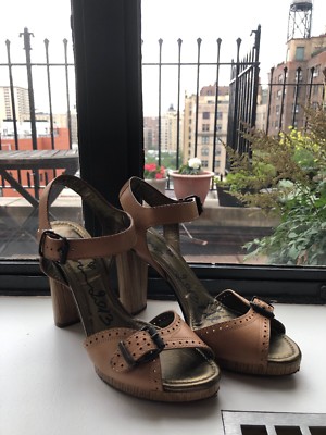 LANVIN Ankle Strap Sandal Size 40. US 9 US 9 1/2