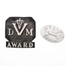 Vtg Veterinary Award Plaques Cast Metal Shaw Kennel Animal Medicine Show Dogs 