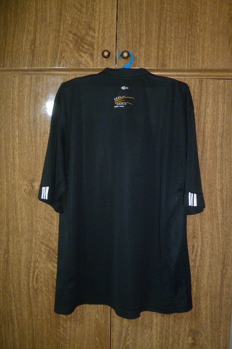 Real Madrid 記念Tシャツ 1902-2002 黒　グティ14番 Real Madrid Men Top Large Black T-Shirt Logo 1902-2002