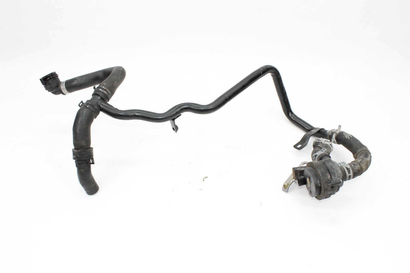 2015-2017 Volkswagen Golf MK7 2.0 TDI Radiator Coolant Hose Pipe Water Pump OEM