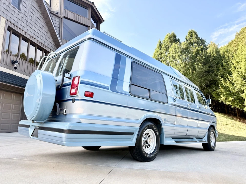 Dodge Ram Van B350 1988 Foto 4 de 4