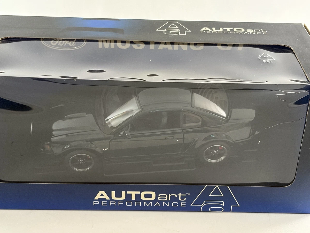 Ford Mustang GT AUTOart　1/18 s197 マスタング AUTOart Ford Mustang GT Contemporary Manufacture Diecast Cars for