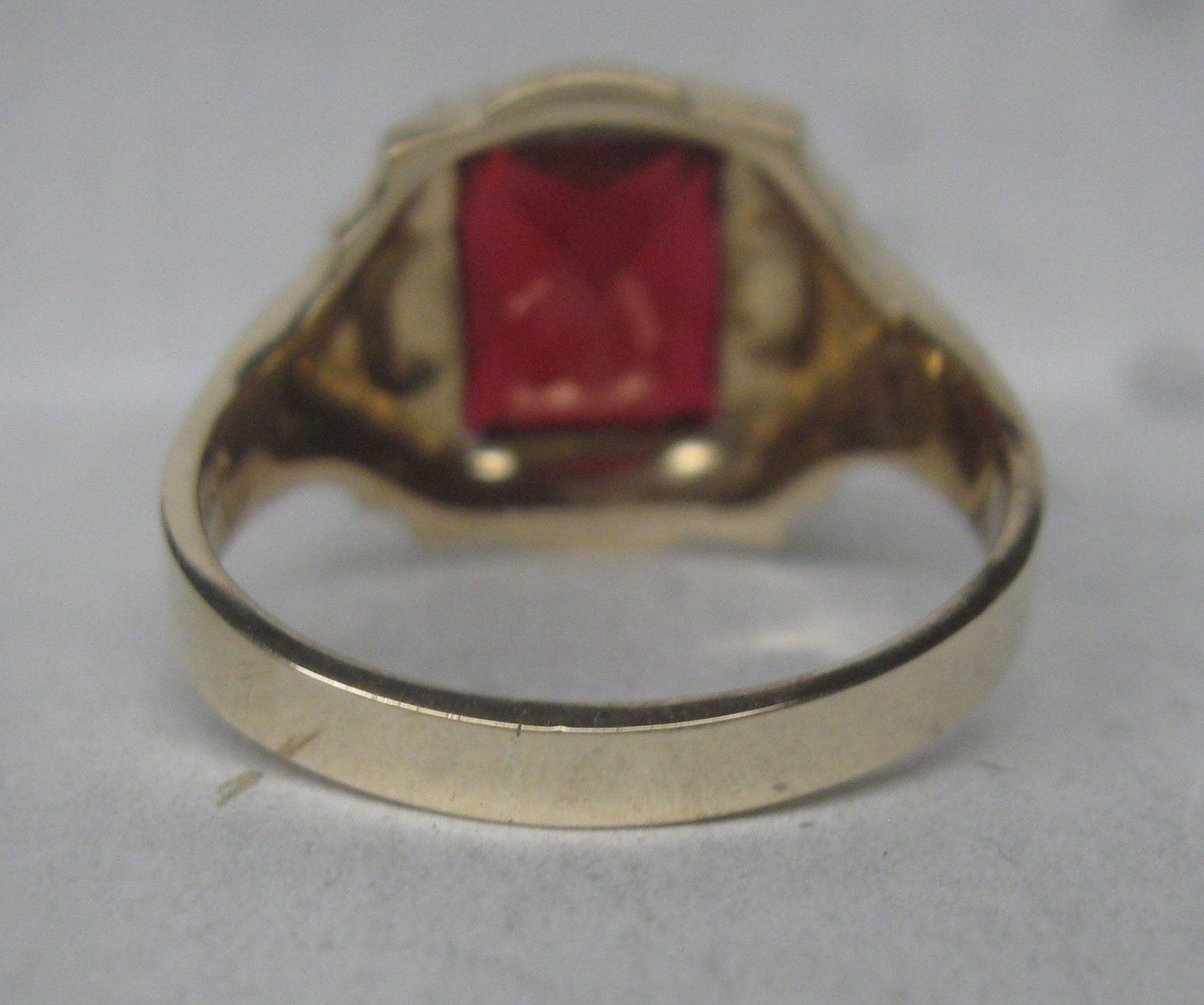 MENS 10K SOLID GOLD SIMULATED RUBY RING 8 GRAMS S… - image 3