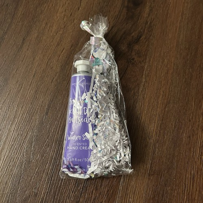 #ad NEW Simple Pleasures Winter Scented Winter Snow Hand Lotion 1.69oz $9.99