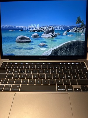 Apple Mac Book Pro 13 Zoll 1Tb 2020 Neuwertig