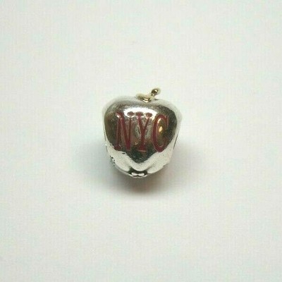 pandora nyc charm
