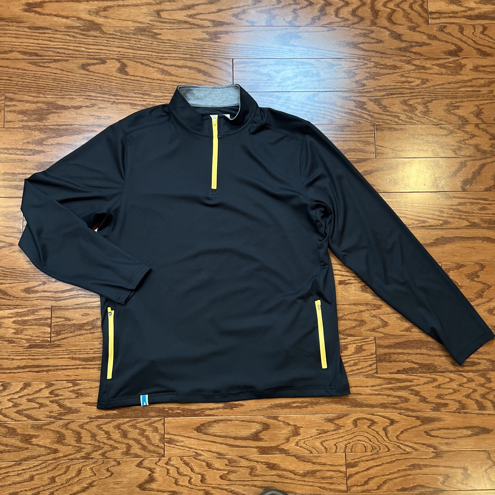 Chubbies Performance 1/4 Zip Pullover Size M Blac… - image 1