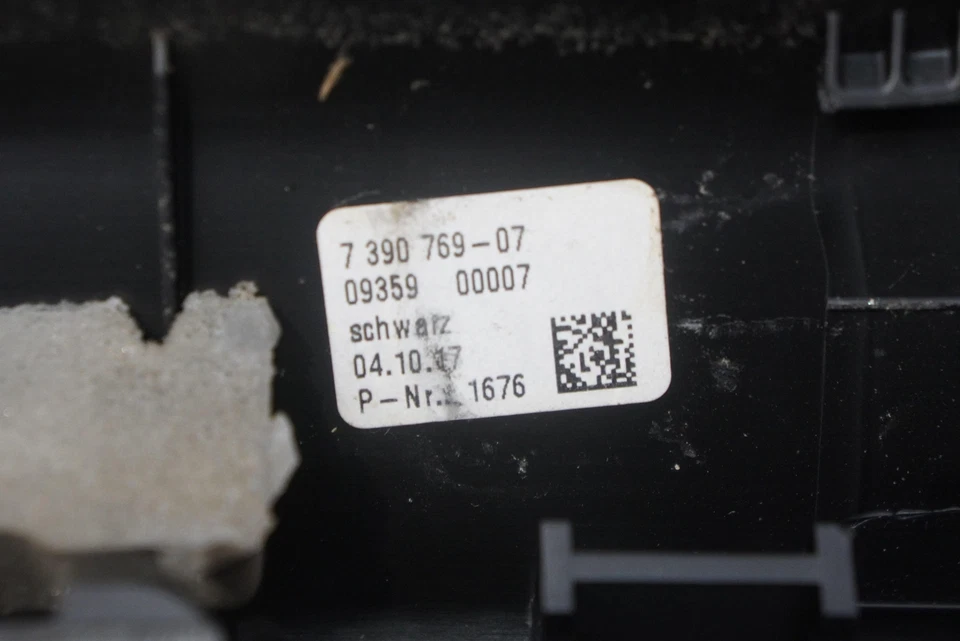 Set 4 Door Sill Scuff Plate Trim Panel 51477390769 Oem Bmw 740i G12 2018 Rh - Image 3 of 4