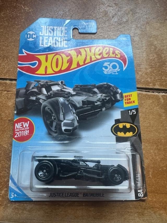 2018 Hot Wheels Batman - Justice League Batmobile #1 Black