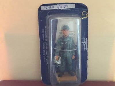 Del Prado,  1944 SS Officer- Mounted Division, Germany