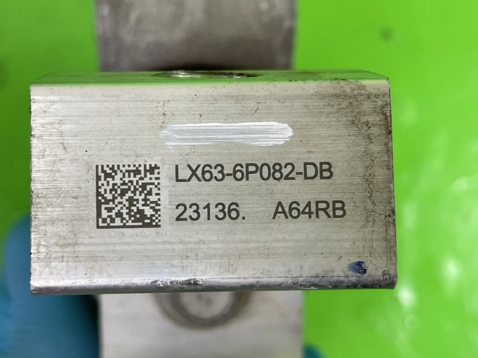 FORD KUGA MK3 ENGINE MOUNT MOUNTING 2.5 PETROL HYBRID LX636P082DB 2019-2025 - Image 3 of 4