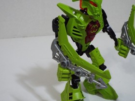 LEGO HERO FACTORY NATALIE BREEZ (7165) COMPLETE FIGURE *FREE SHIPPING*