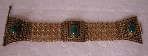 Authentic A Fine Hand Made Vintage Silver Gold Plated Bracelet Set With 3 Malachite Stones