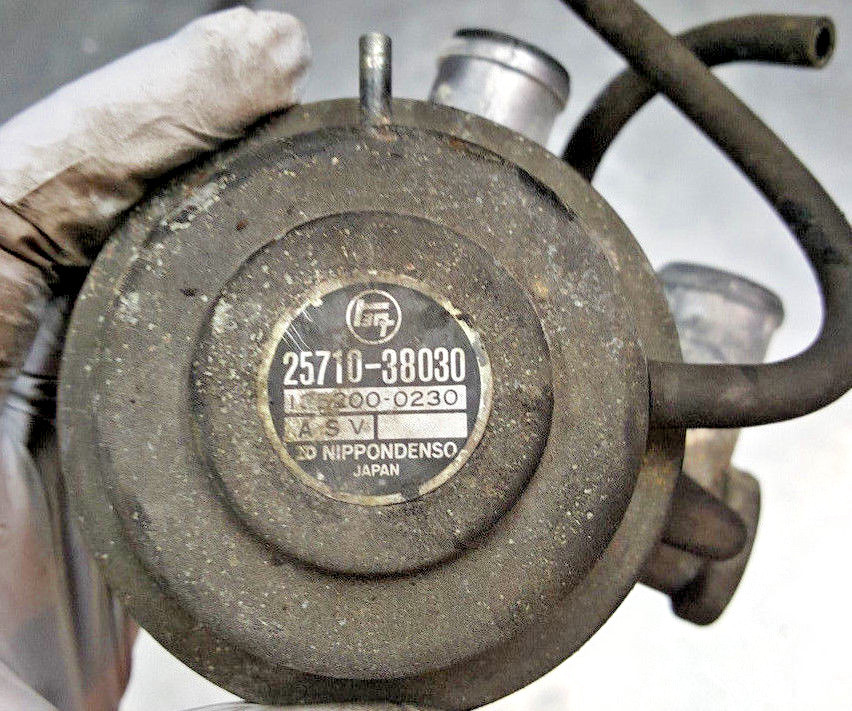 アオ　0710 78-80 Toyota Celica Pickup Emission Vacuum Switch CORONA GT