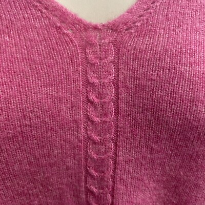 L'Appartement ◆ WOOL Cashmere V/N Knit Wool and Cashmere Drop-Shoulder V-Neck Sweater in Vince Products
