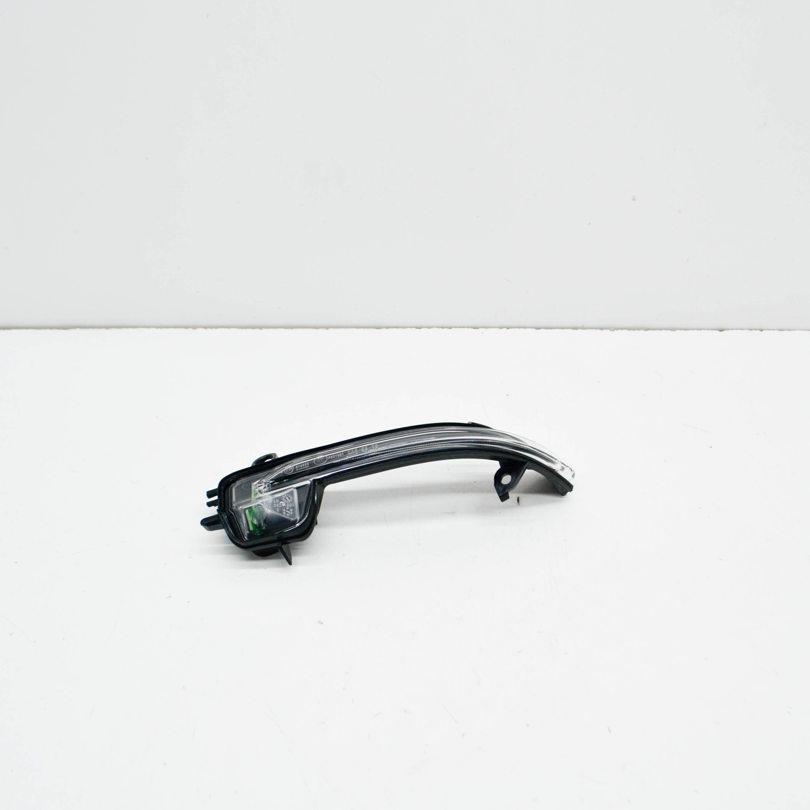 お値下げ⭐コードレス クリーナーP8