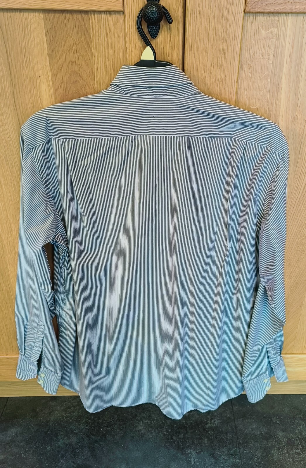 Picture 2 of 5