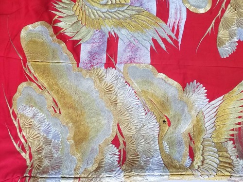 Vintage Traditional Japanese Uchikake Red and Gold Embroidered Wedding Kimono - Picture 15 of 19