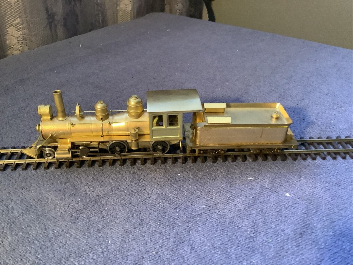 Vintage Far East Distributors Brass Locomotive And Tender HoN3