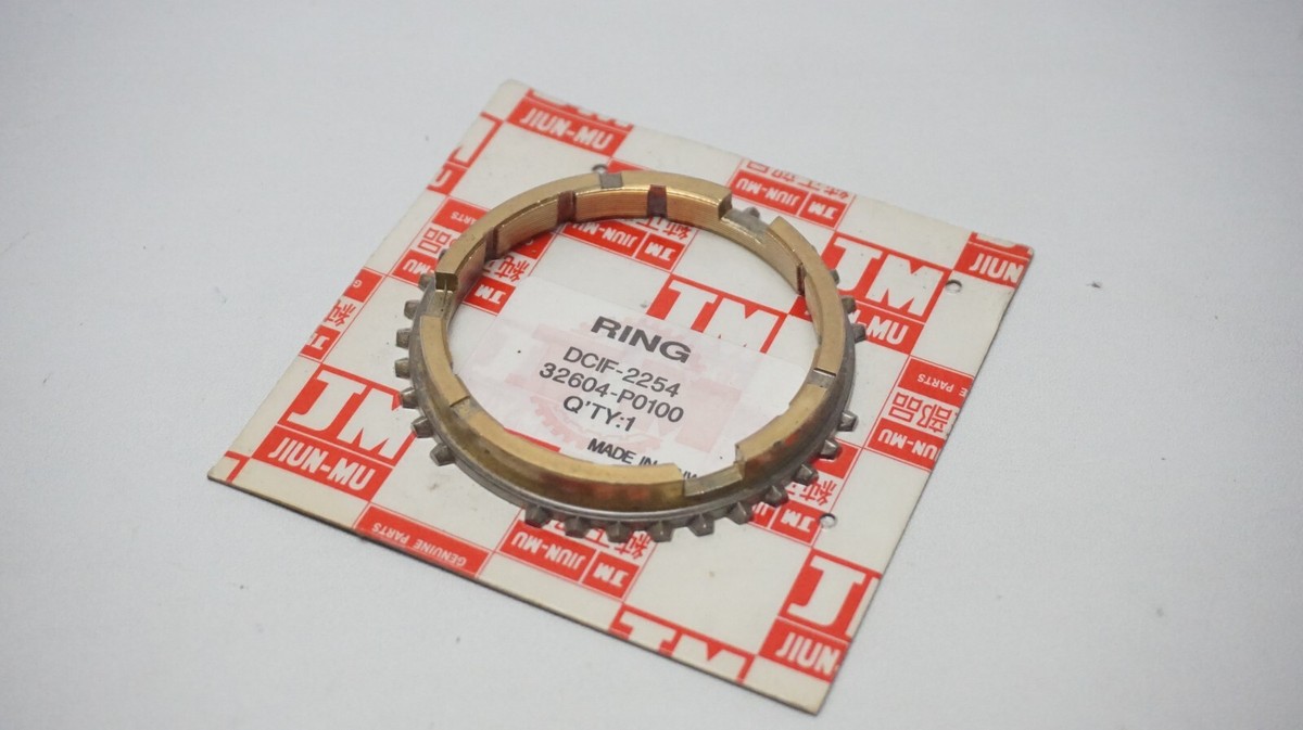 銀杯　284g Genuine BMW - 11427795974 - E90 Oil Return Pipe (11-42-7-795