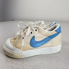 Nike Kids white canvas Comfort Round Toe Lace Up Low Top Sneaker Shoes Size 2