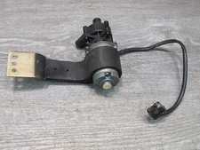 86-91 MERCEDES W126 S-CLASS HEATER CONTROL RECIRCULATING PUMP OEM