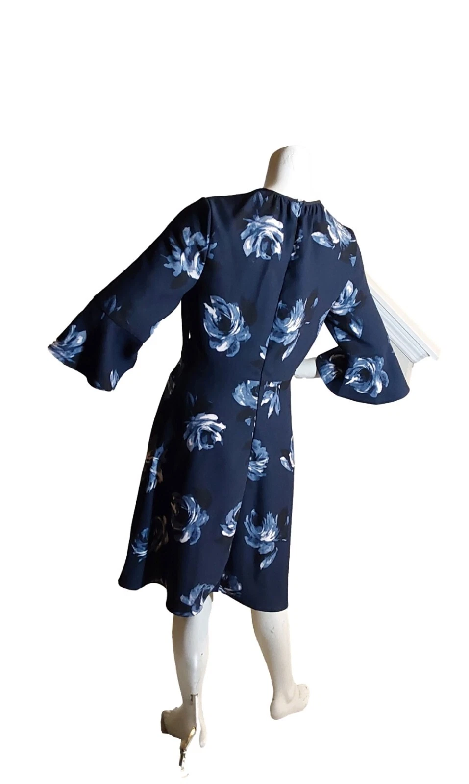 Abito donna KATE SPADE New York Night Rose manica a campana taglia 2