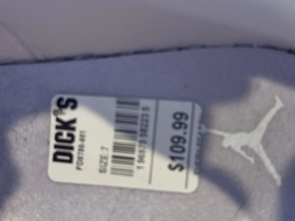 Nike Air Jordan 1 Mid (GS) Rosa/Violeta Talla 7Y (Niño Mayor)/Mujeres 8.5/9 Adolescentes  Foto 3 de 4