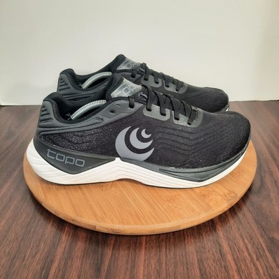 Topo Athletic Ultrafly 5 Womens 9 Wide Shoe Black White 5mm Drop