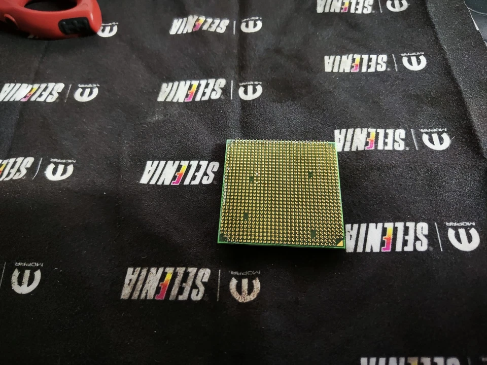 Processore CPU AMD Athlon 64 X2 4000+ Socket AM2 ADO4000IAA5DD + Ventola e Box - Immagine 2 di 3